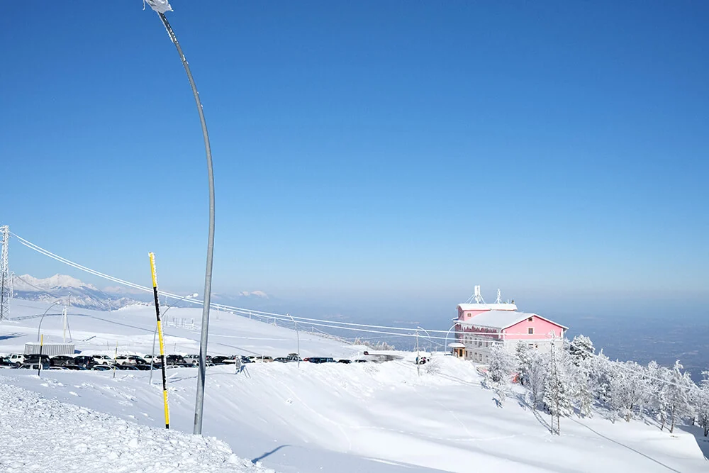 Panorama innevato della Majelletta vicino all’Albergo Mammarosa